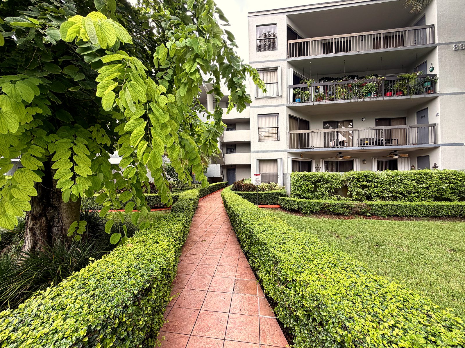 Calusa Club Village — Recurring Landscape Maintenance