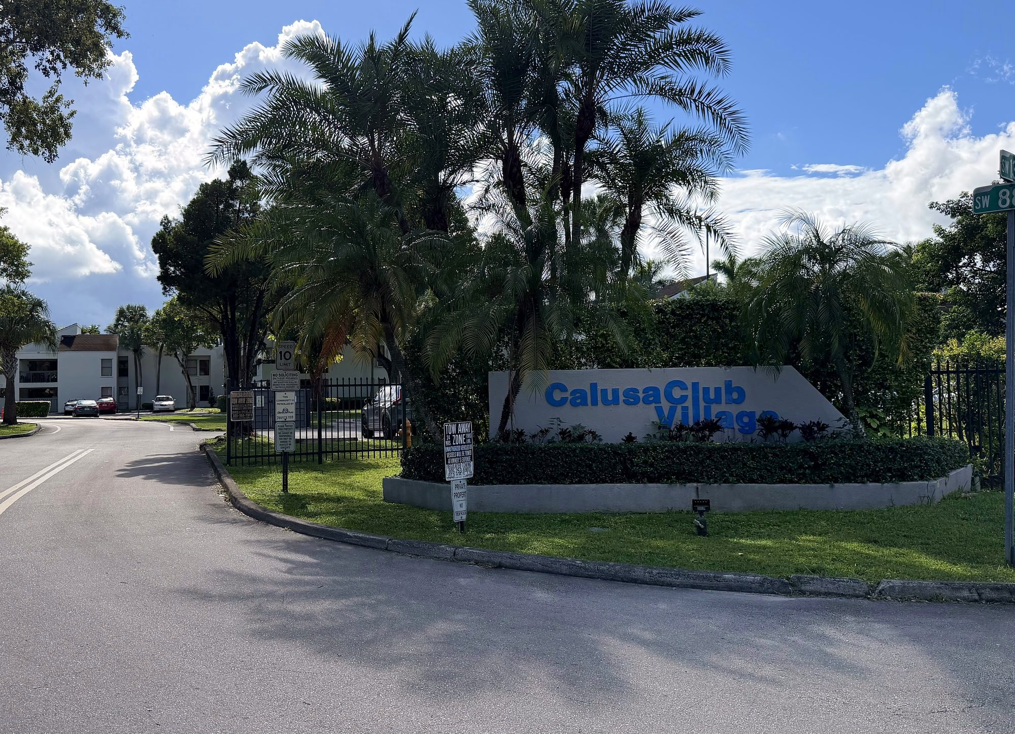 Calusa Club Village — Recurring Landscape Maintenance