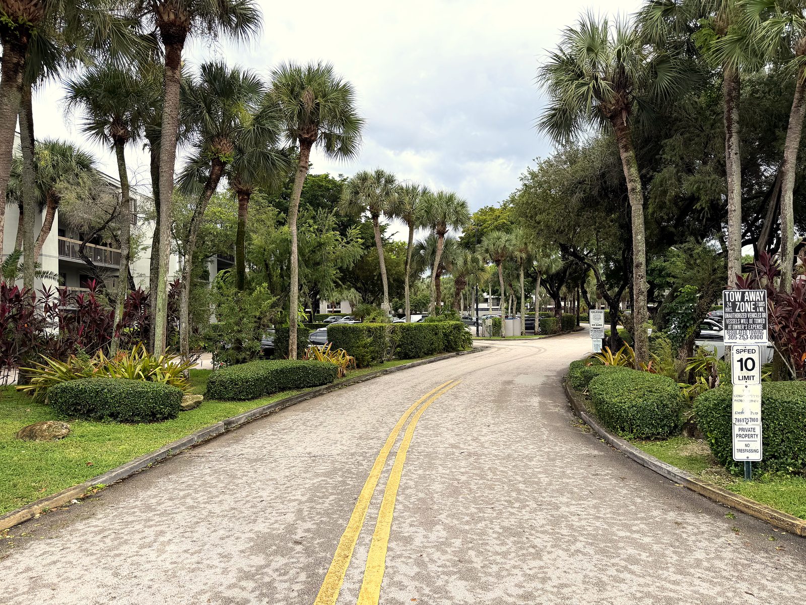 Calusa Club Village — Recurring Landscape Maintenance