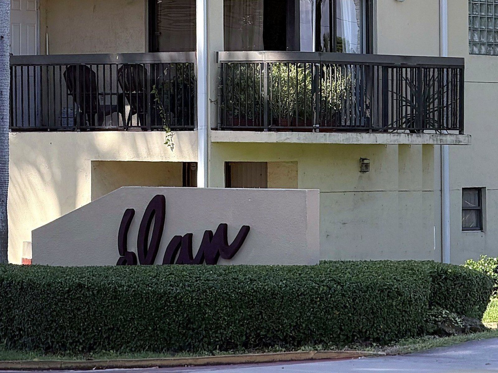 Elan — Community Landscape Maintenance